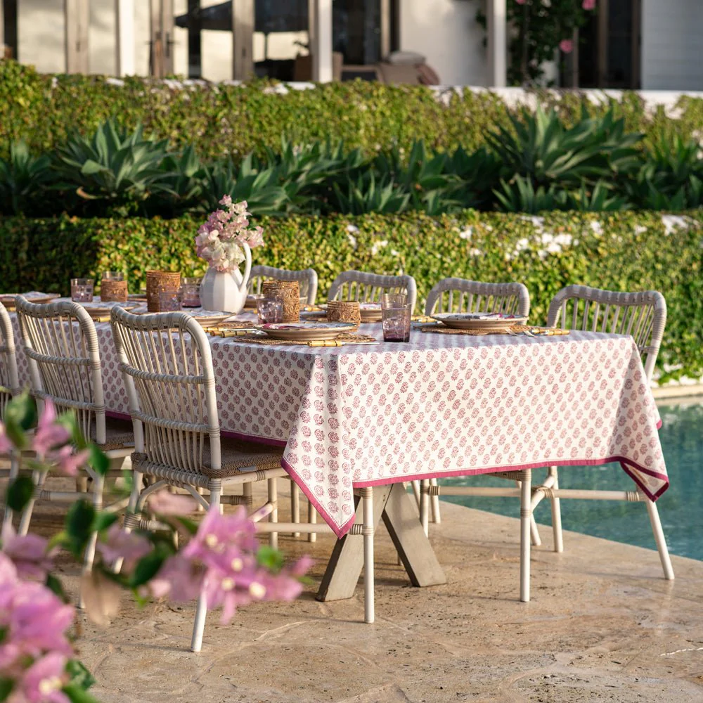 Anika Fuchsia Tablecloth - Image 3