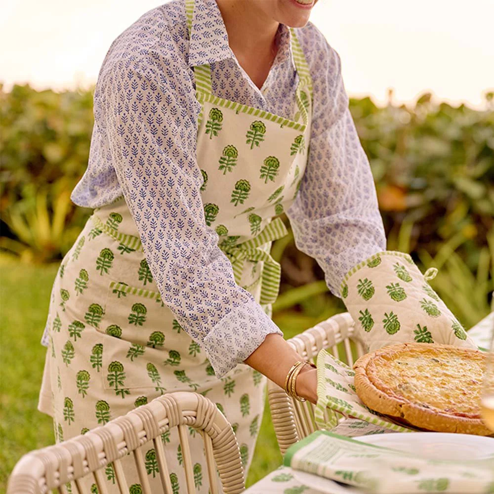 Chardonnay Apron - Image 3