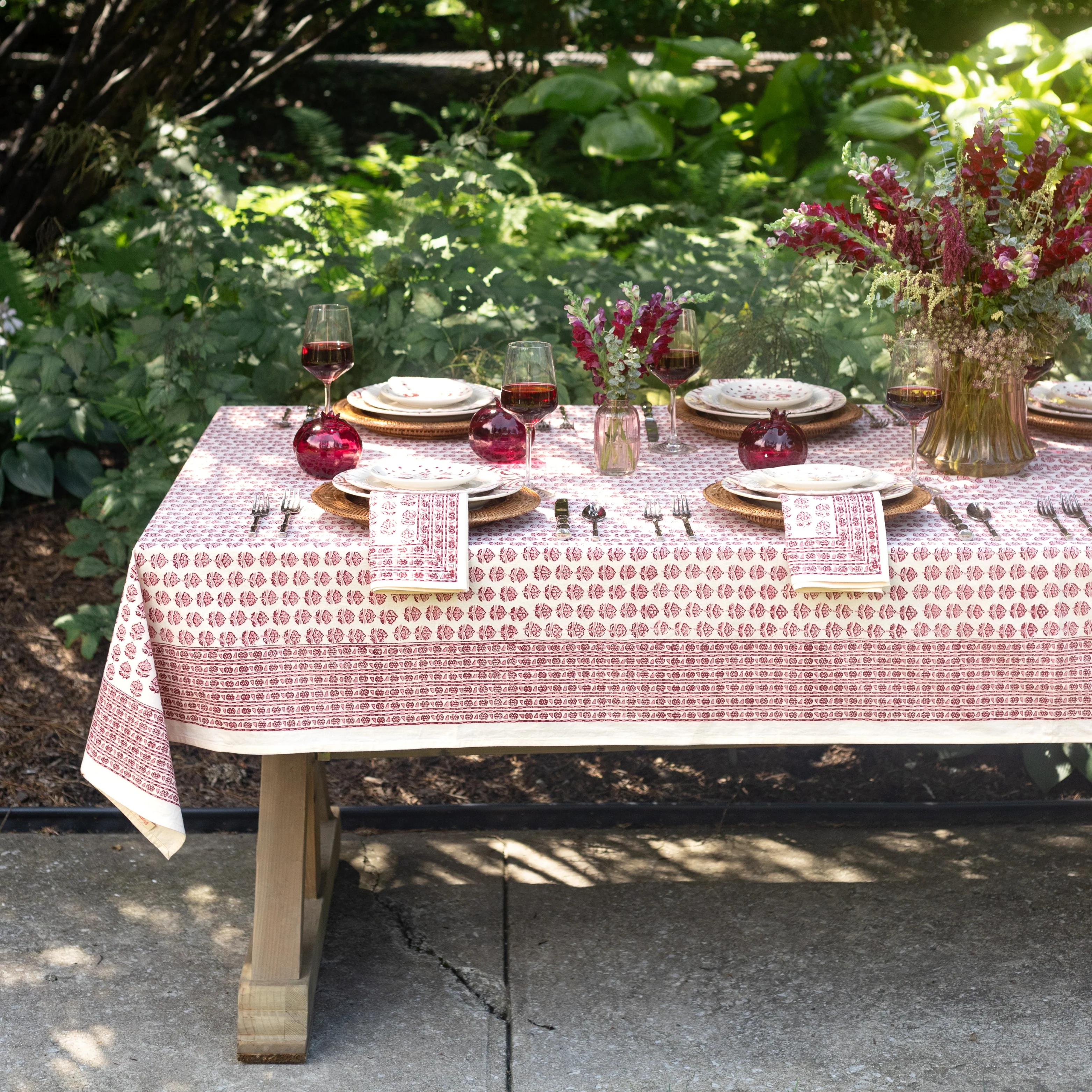 Elise Rose Tablecloth - Image 2