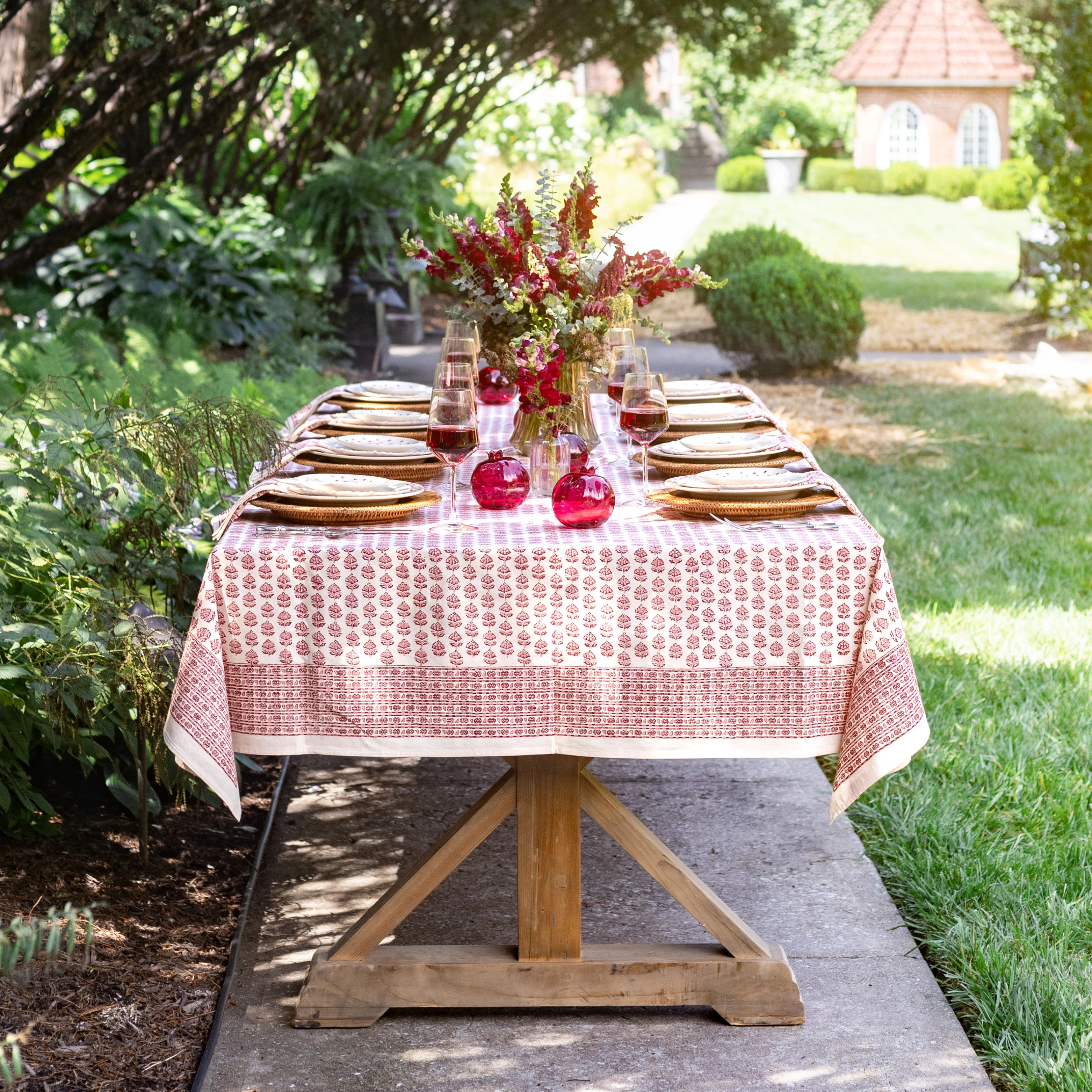 Elise Rose Tablecloth - Image 3