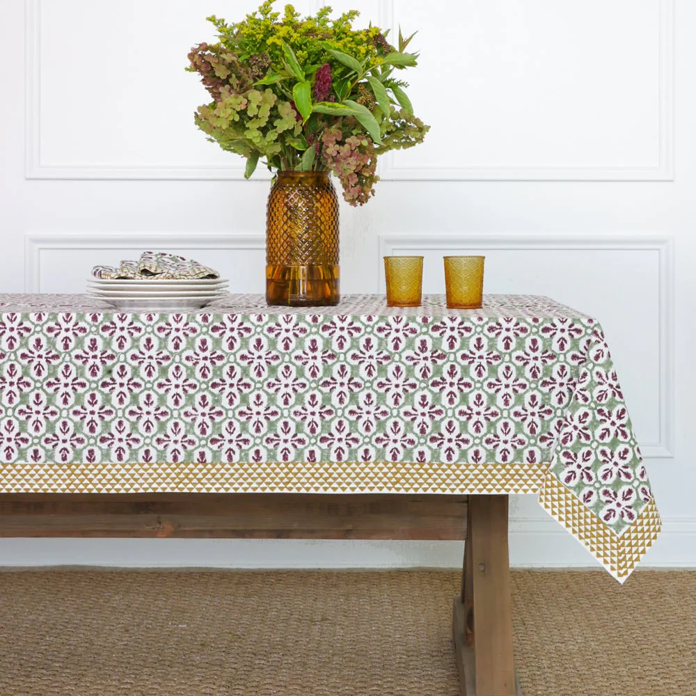 Fleur de Lis Antique Jade Tablecloth - Image 3