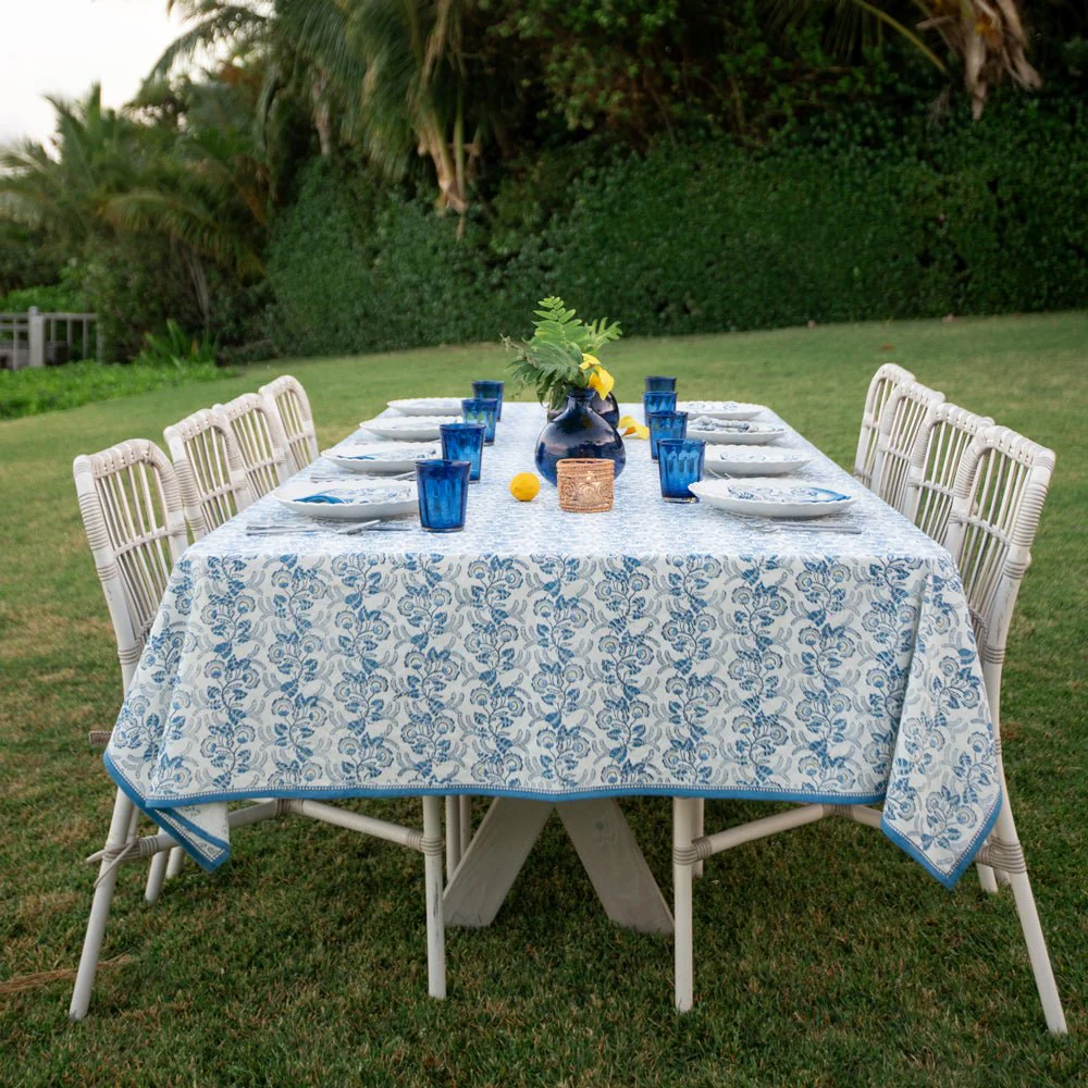 Gardenia Vine Azure Tablecloth - Image 4