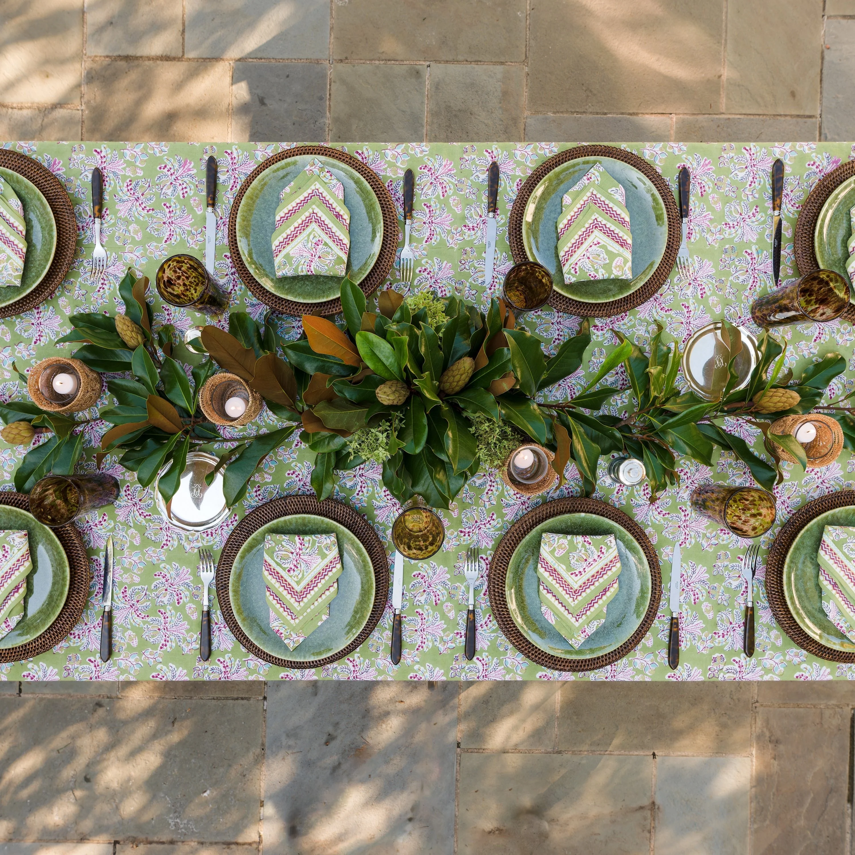 Grecian Palm Fern & Magenta Tablecloth - Image 4
