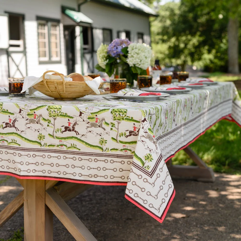 Hunt Scene Tablecloth - Image 5