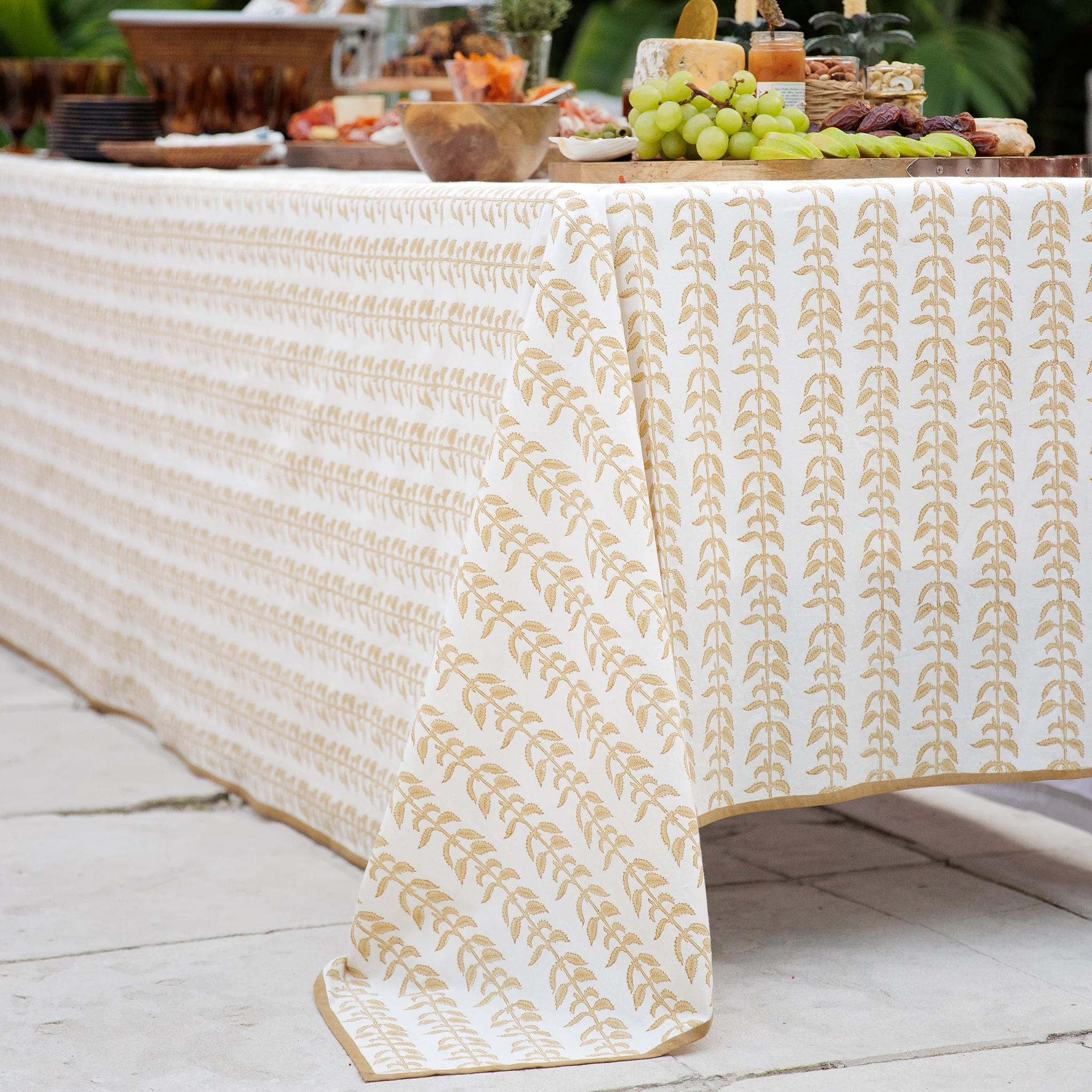 India Hicks Home Climbing Nettle Sand Tablecloth - Image 3