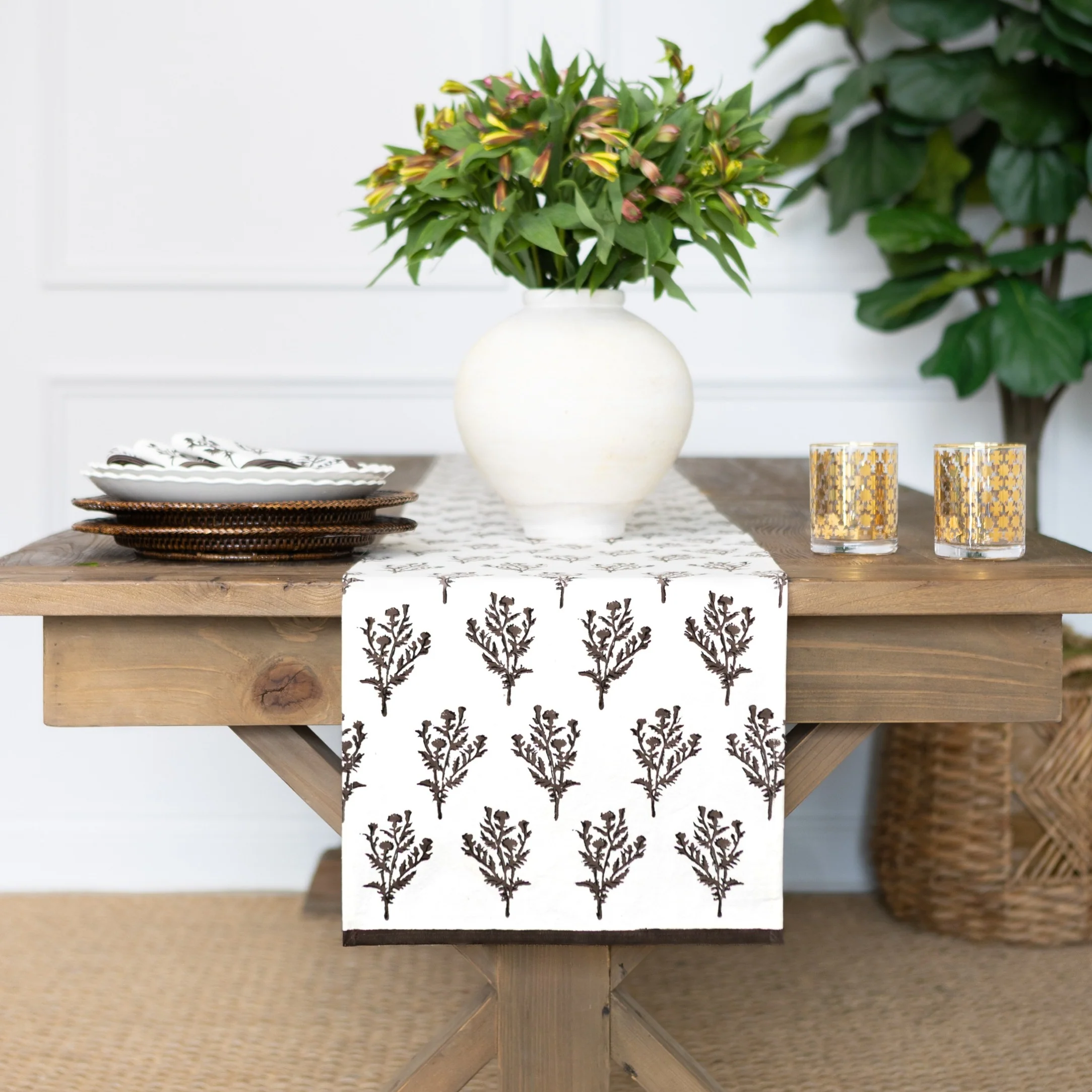 India Hicks Home Thistle Chocolate Table Runner