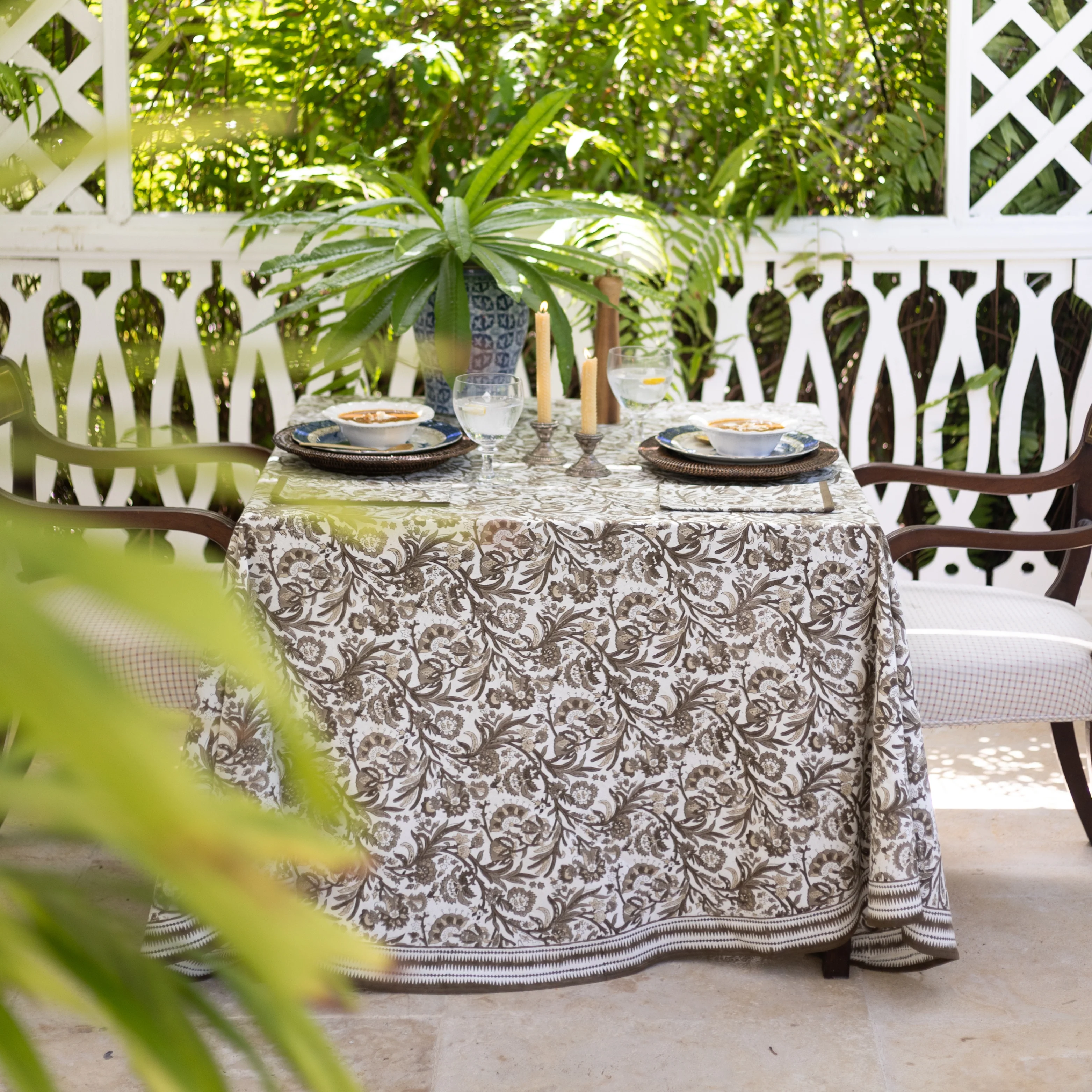 India Hicks Home Wildcard & Backgammon Mocha Tablecloth
