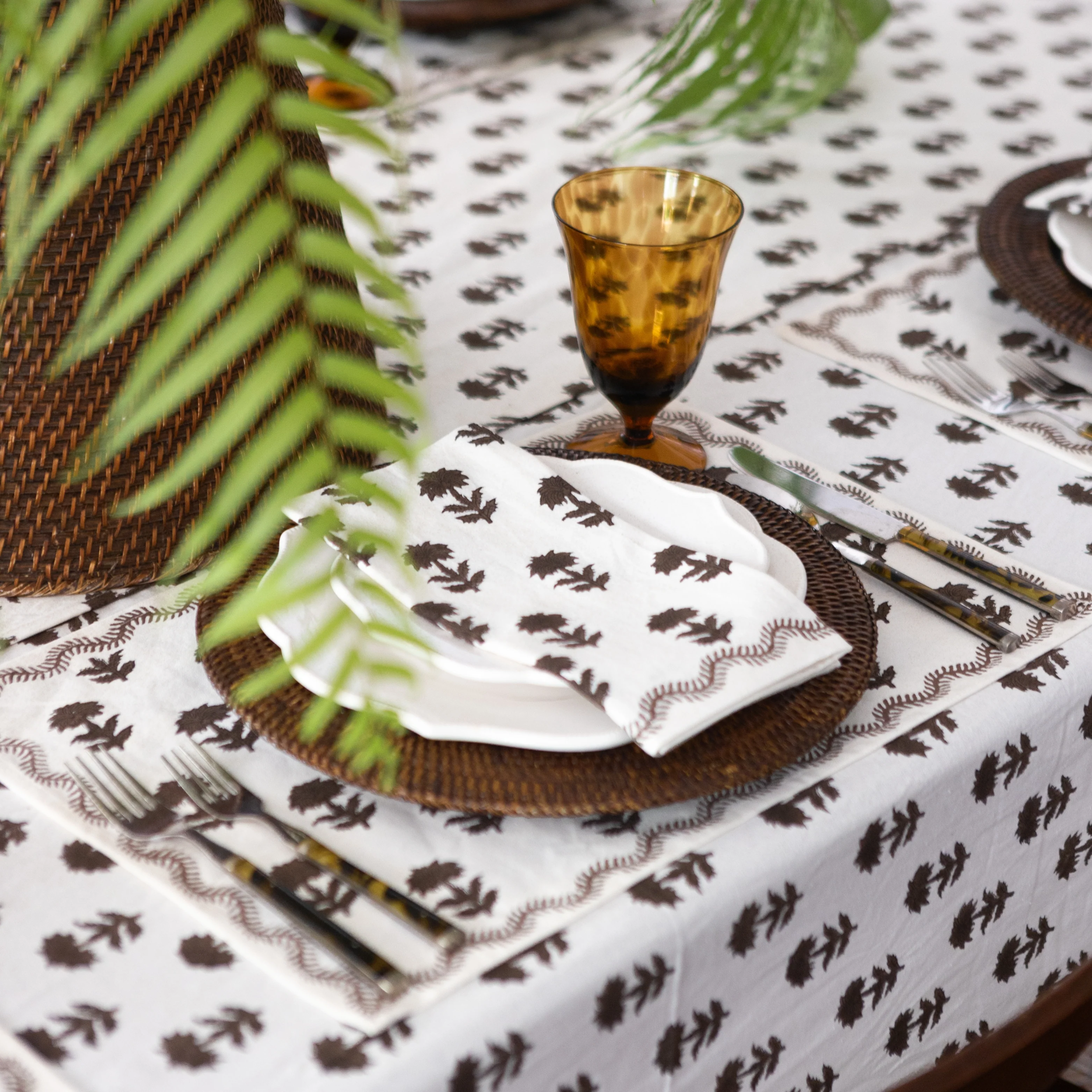 India Hicks Home Winter Flower Chocolate Placemat | Set of 4