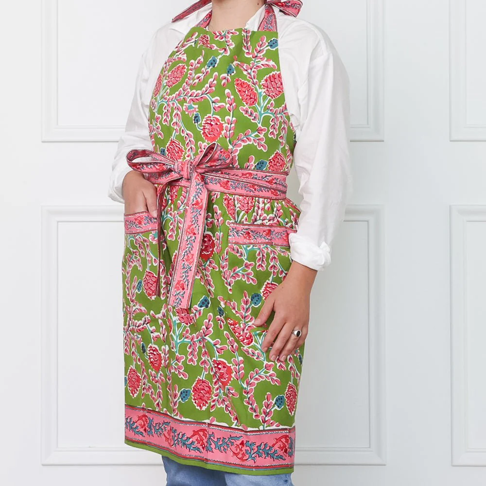 Palm Beach Pinecone Apron