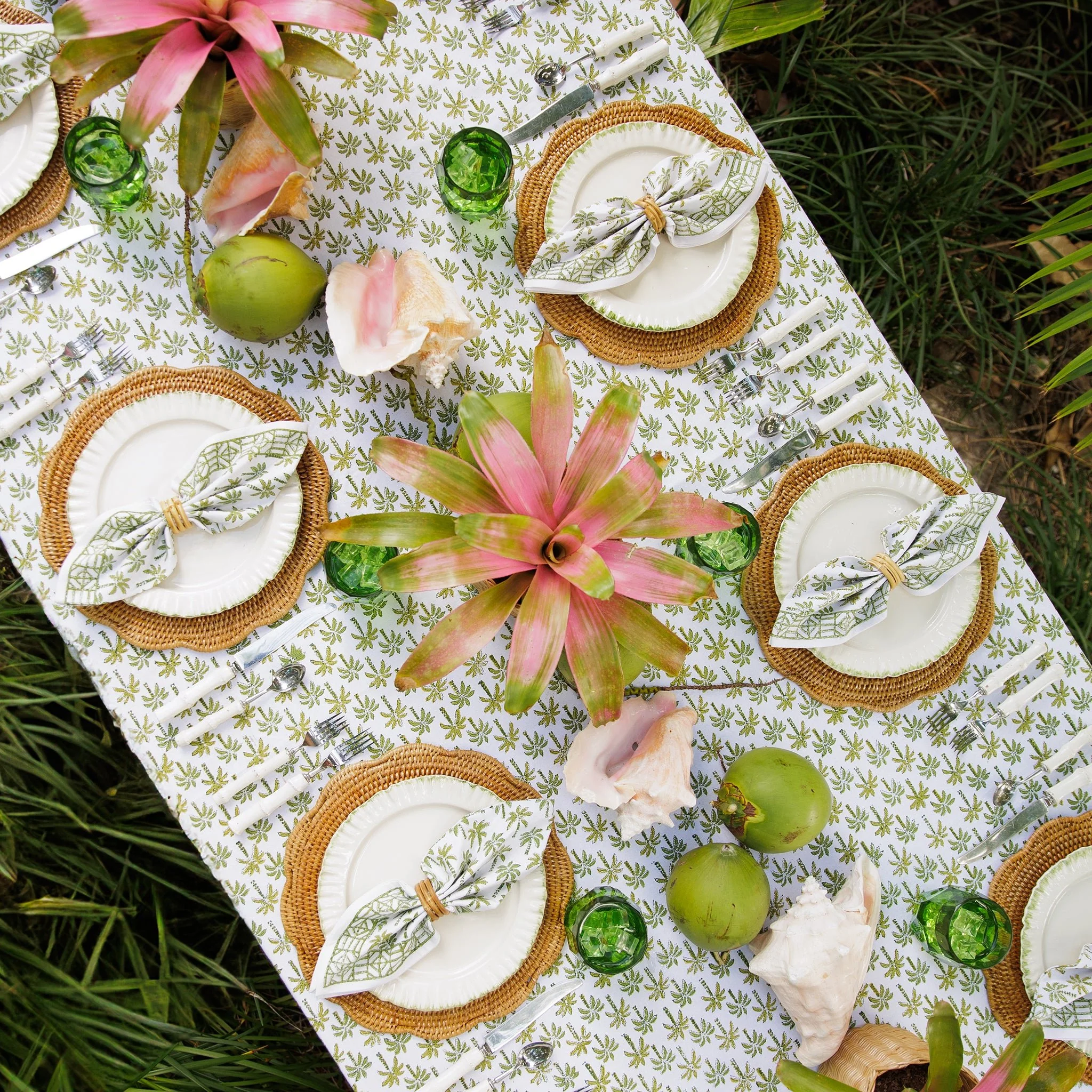 Palm Tree Green Tablecloth - Image 3