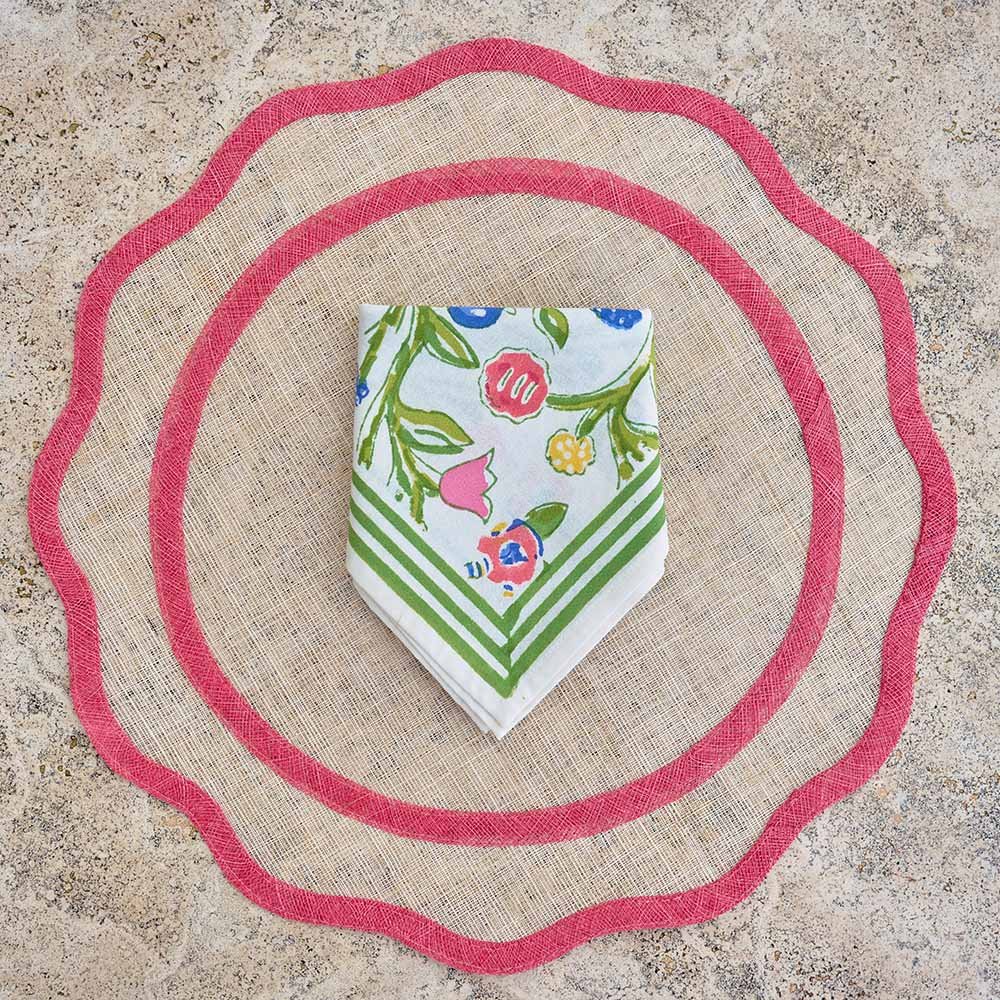 Red Scalloped Woven Placemat | Set of 4 - Image 3