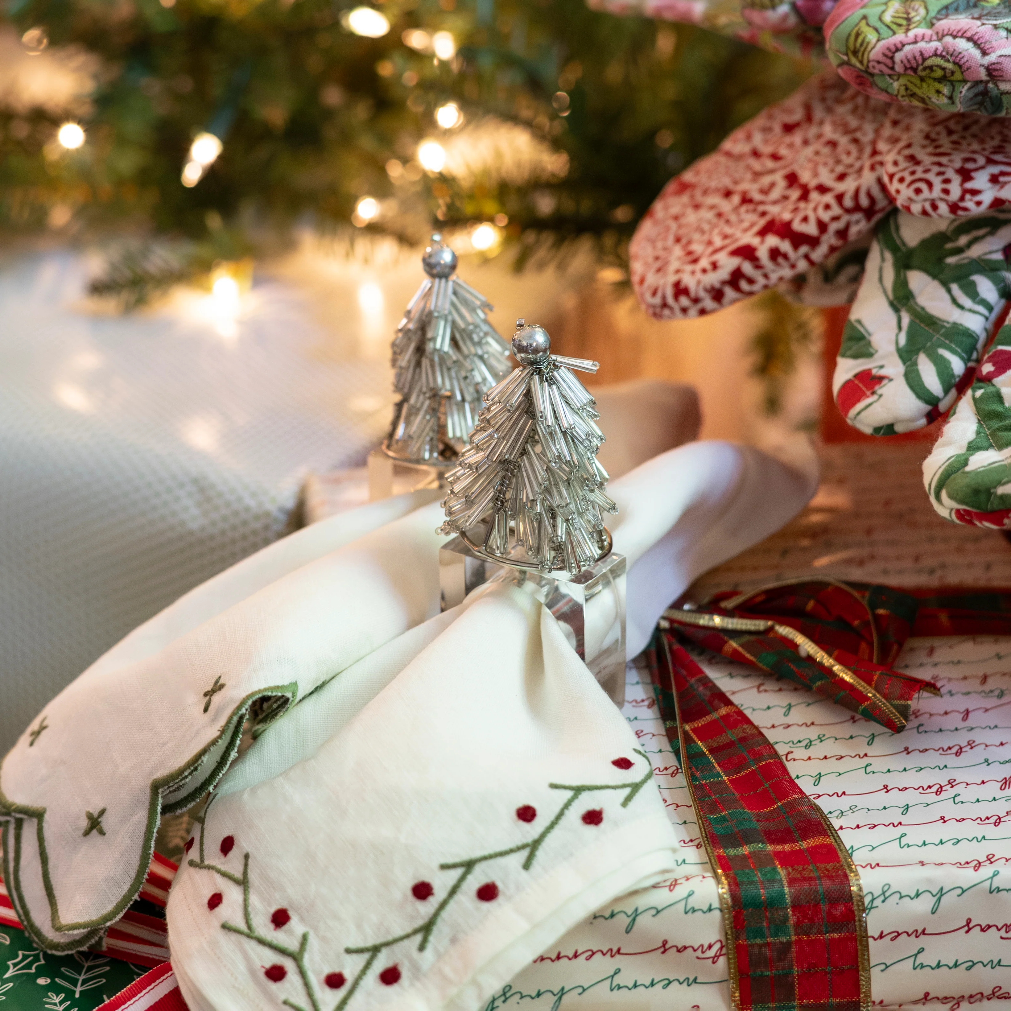 Silver Christmas Tree Beaded Napkin Ring | Set of 4 - Image 3