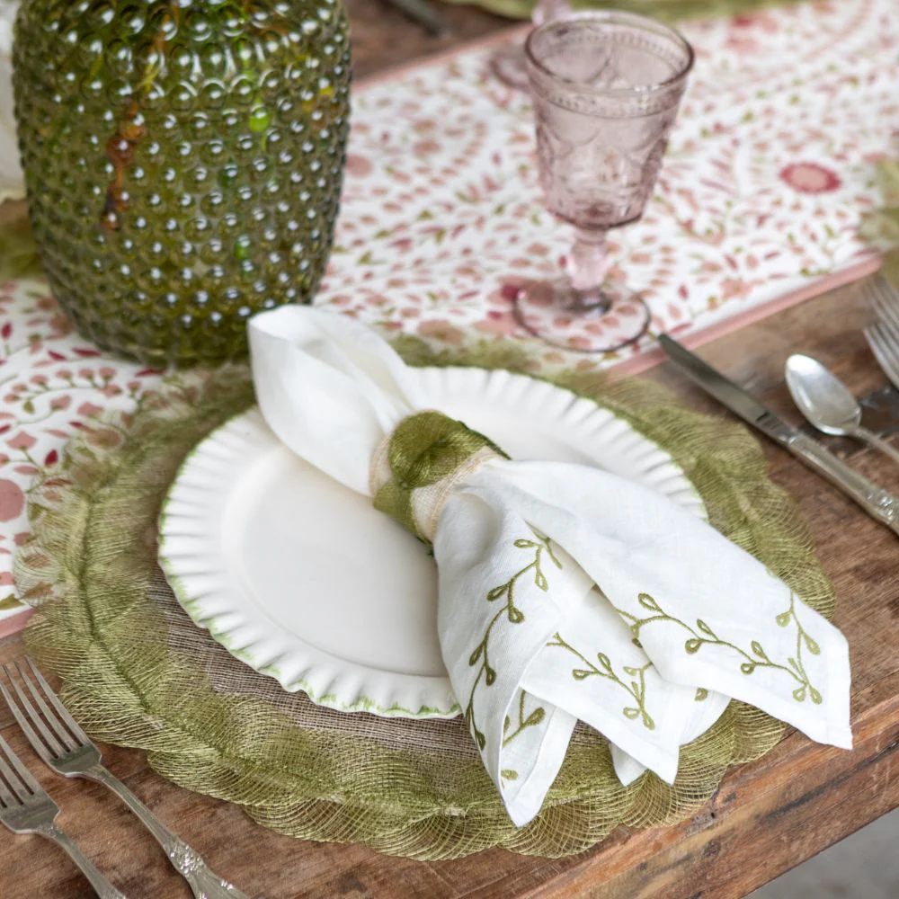 Starflower Fern & Blush Table Runner - Image 3